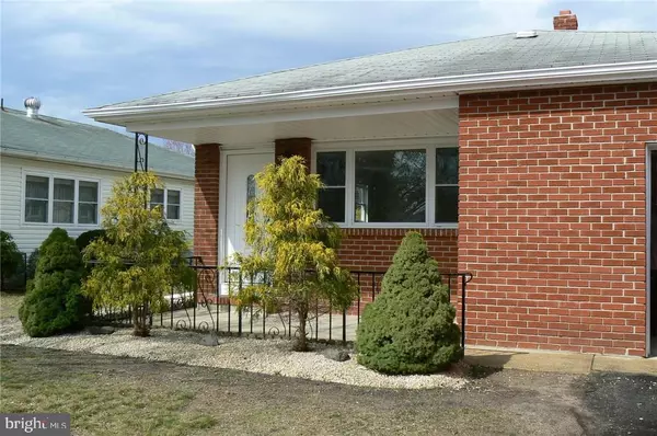 118 FORT DE FRANCE AVE, Toms River, NJ 08757