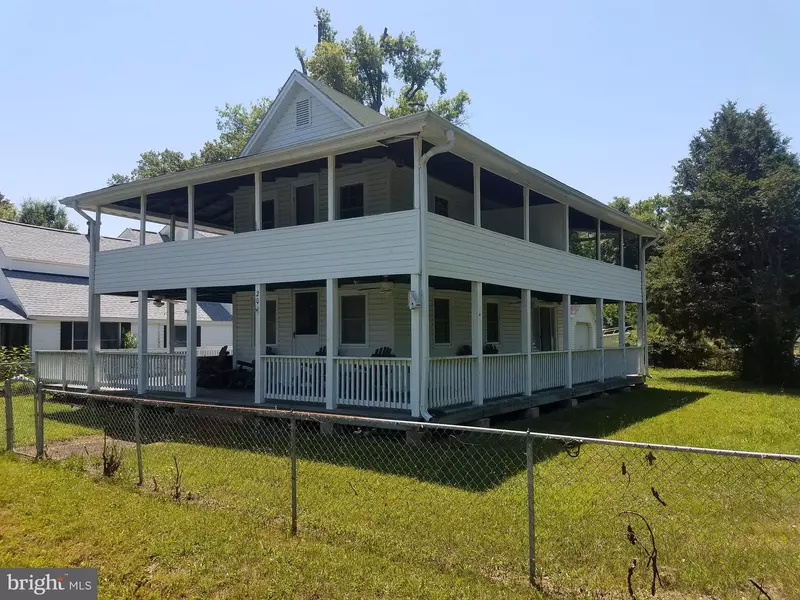 20 LAFAYETTE ST, Colonial Beach, VA 22443