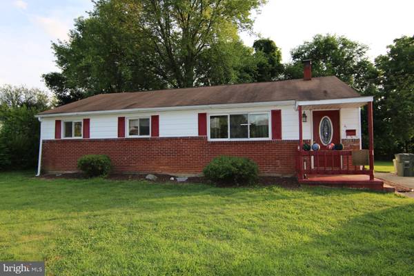 81 KENSINGTON DR, Camp Hill, PA 17011