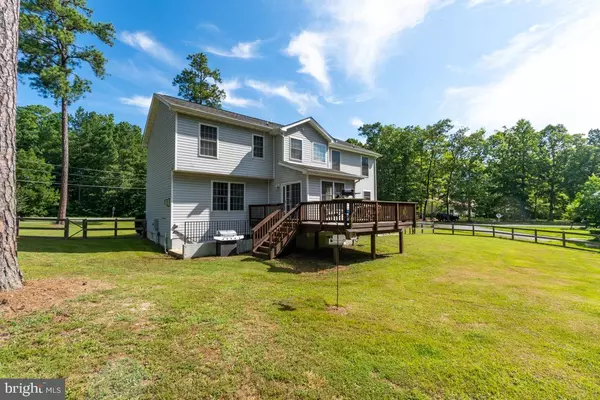 Ruther Glen, VA 22546,717 CANTERBURY DR