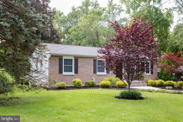 44 E COLLEGE AVE, Yardley, PA 19067