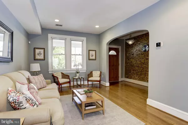 Washington, DC 20011,5017 7TH ST NW