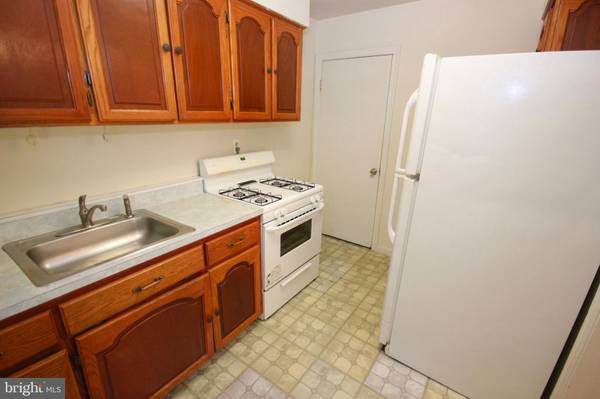 Arlington, VA 22207,4808 20TH PL N