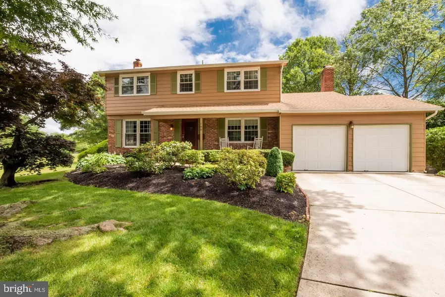 180 LAKEVIEW TER, Mount Laurel, NJ 08054