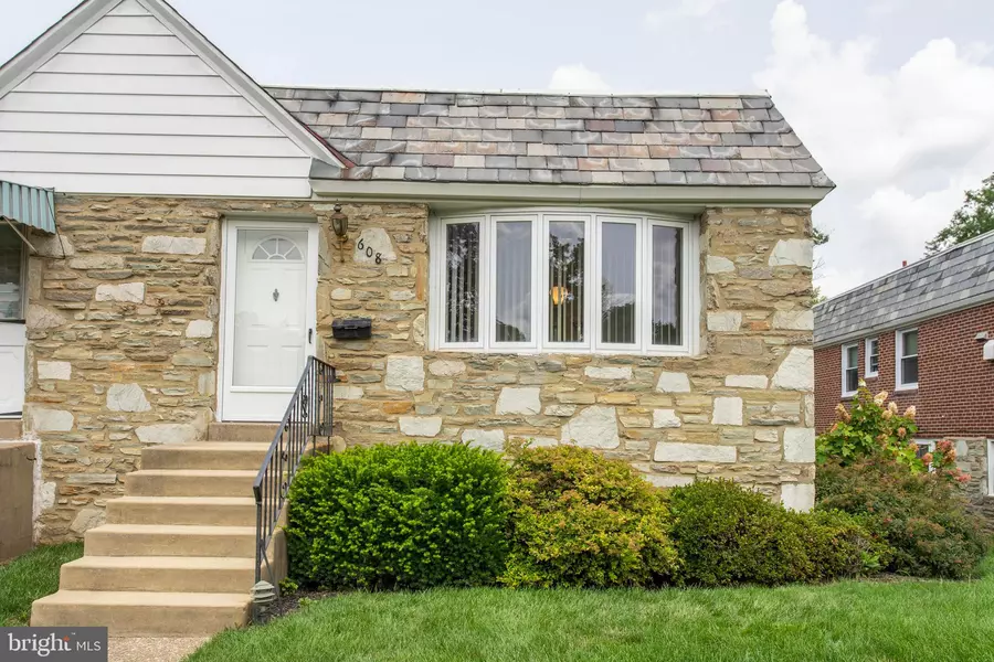 608 WANAMAKER RD, Jenkintown, PA 19046