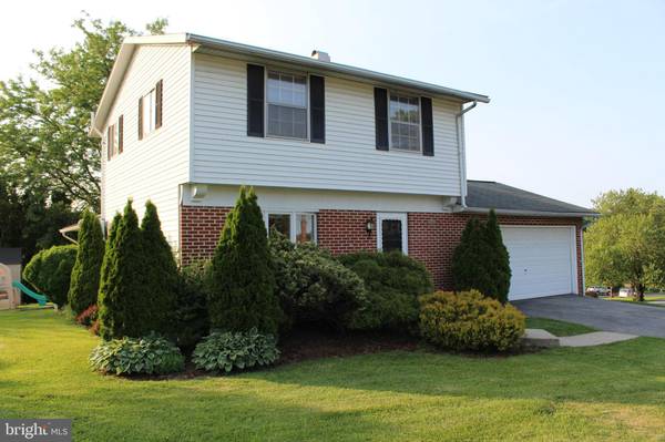 751 E WALNUT ST, Kutztown, PA 19530