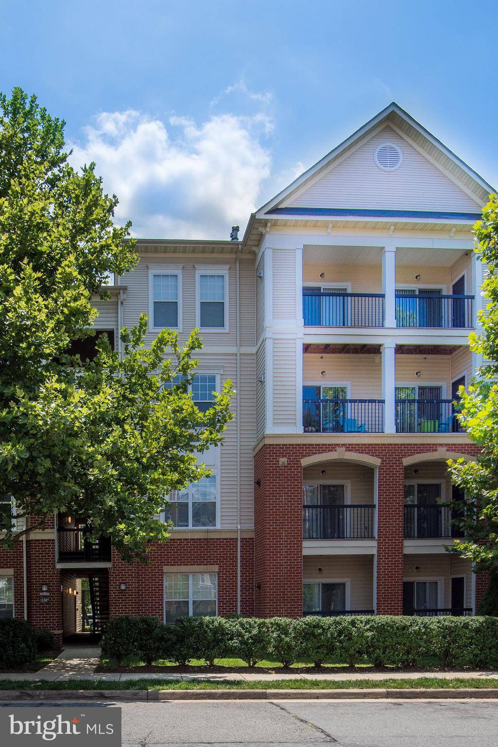 Fairfax, VA 22030,11397 ARISTOTLE DR #11-309