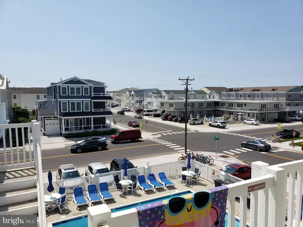 North Wildwood, NJ 08260,608 OCEAN AVE #302