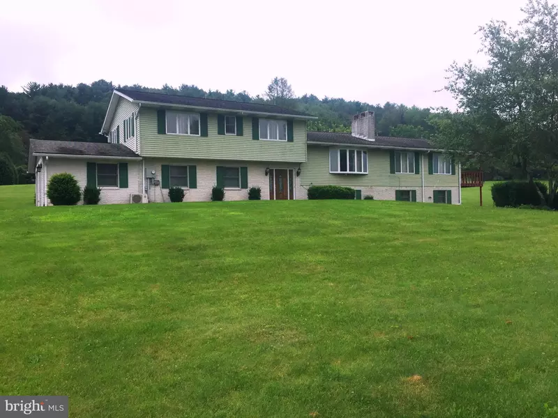 270 SEMMELS HILL RD, Lehighton, PA 18235