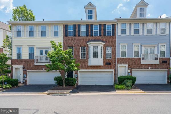 8047 GENEA WAY #7, Falls Church, VA 22042