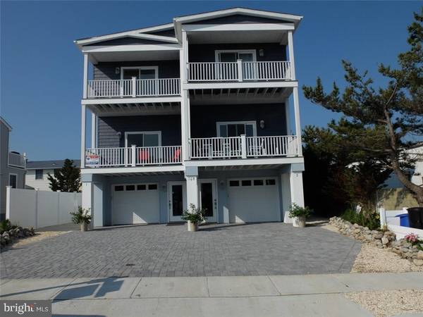 108 E 7TH ST #2ND, Ship Bottom, NJ 08008