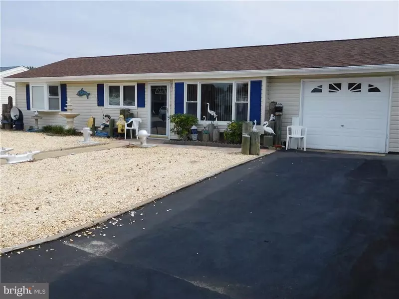 112 CAYUGA RD, Barnegat, NJ 08005