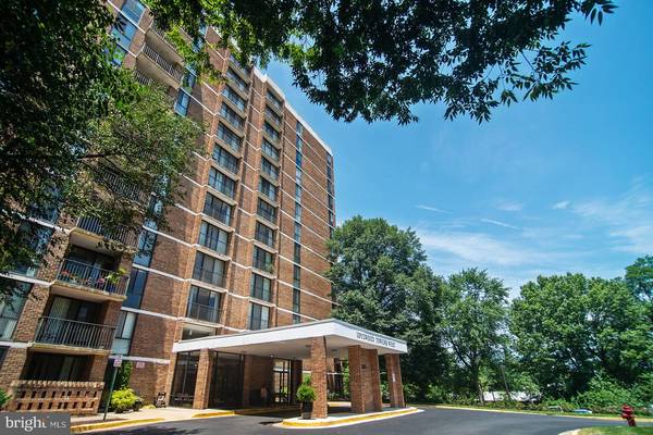 2300 PIMMIT DR #1101, Falls Church, VA 22043