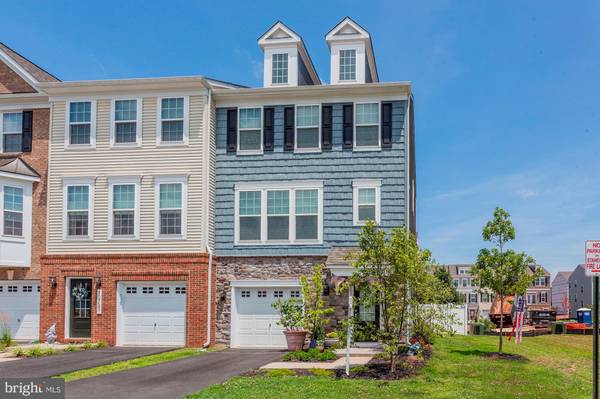 10725 CALEDONIA MEADOW DR, Manassas, VA 20112