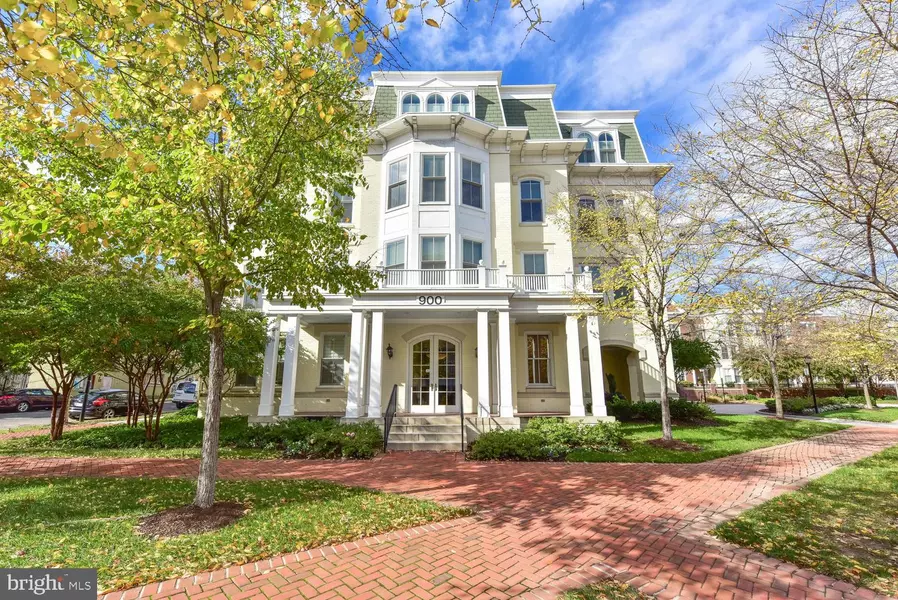 900 N WASHINGTON ST #201E, Alexandria, VA 22314