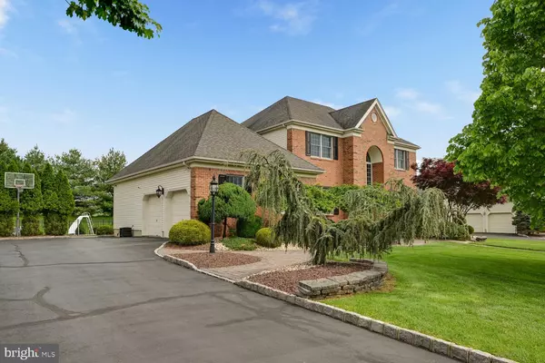 Hillsborough, NJ 08844,118 LABAW CT