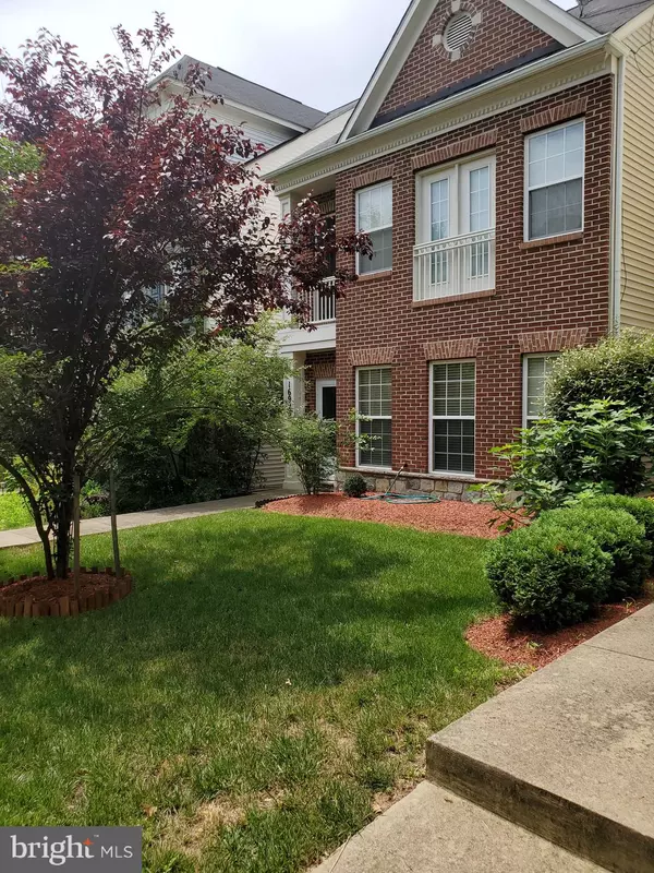 Woodbridge, VA 22191,16925 CHIMERA PL