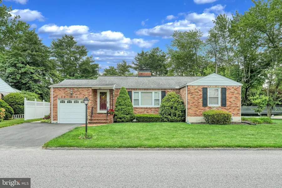 2615 CLEAR SPRINGS BLVD, York, PA 17406