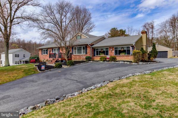 611 OAKBOURNE RD, West Chester, PA 19382