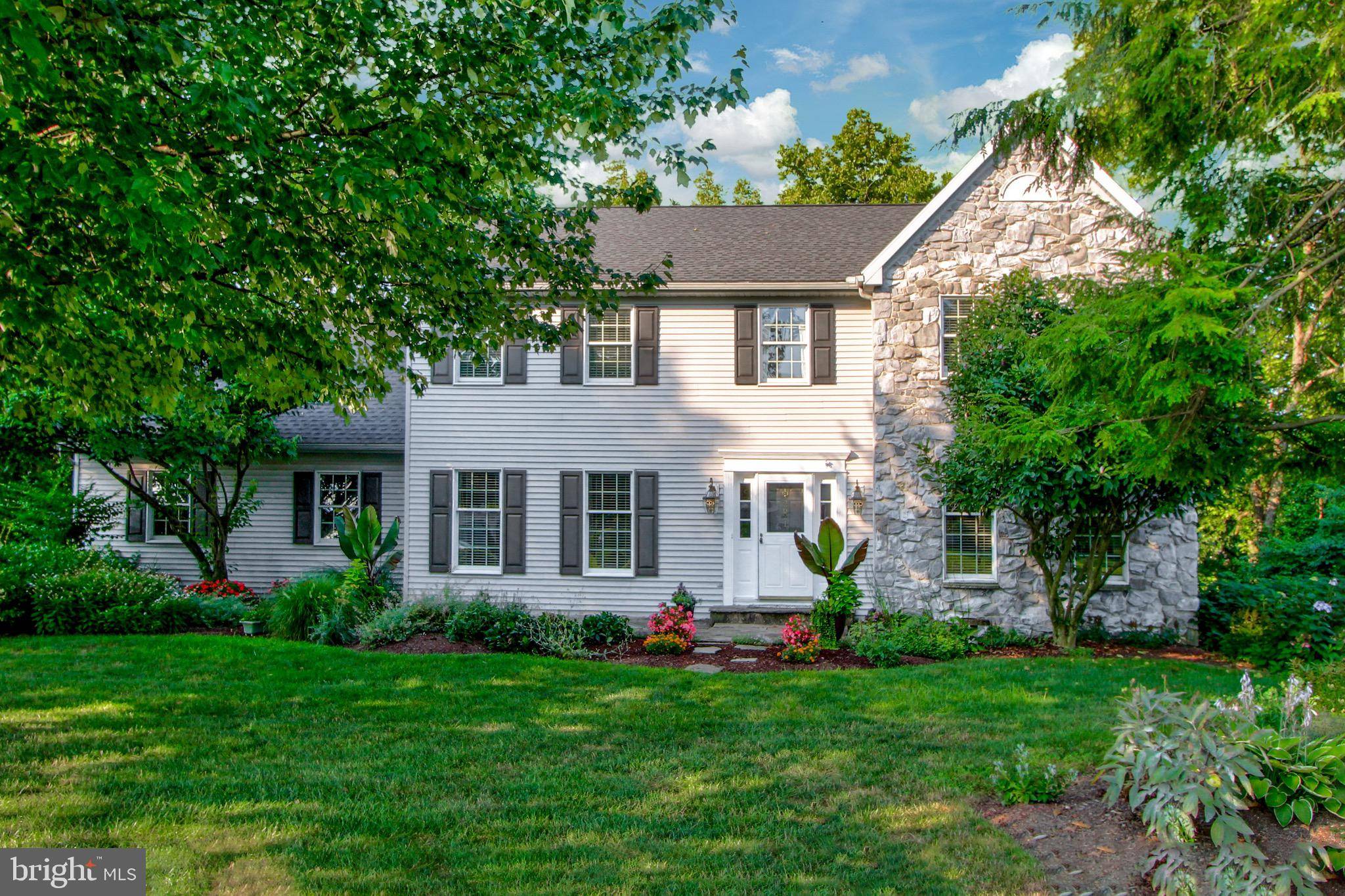 Lancaster, PA 17601,2621 VALLEY VIEW DR
