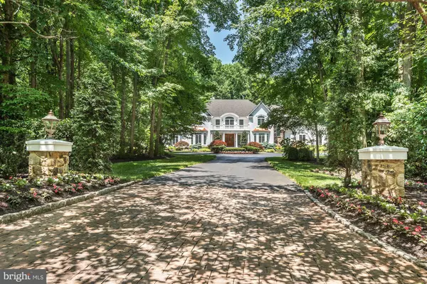 Moorestown, NJ 08057,6 COBBLESTONE CT