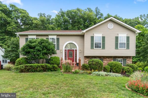 11009 ASCOT CIR, Fredericksburg, VA 22407