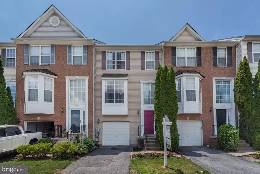 1907 CROSSING STONE CT, Frederick, MD 21702