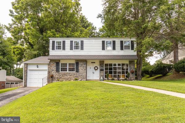 208 REMINGTON RD, Broomall, PA 19008