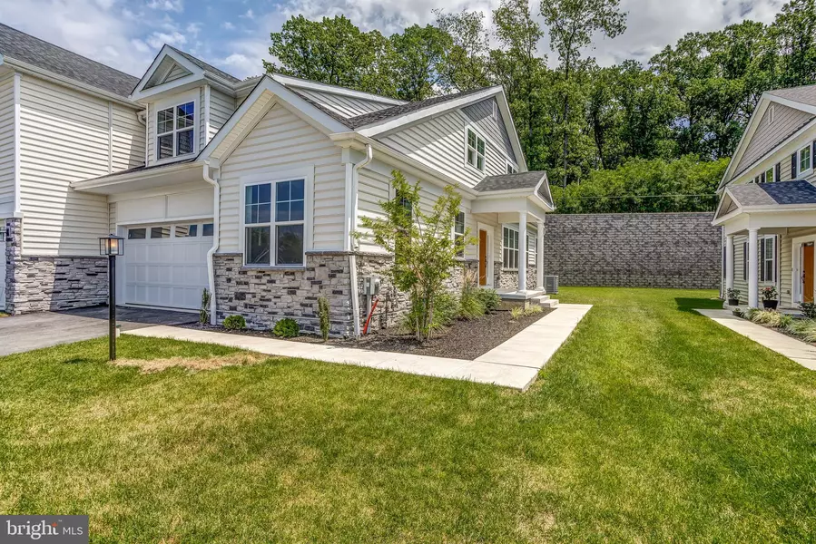 15 HUNTERS WAY, Glen Mills, PA 19342