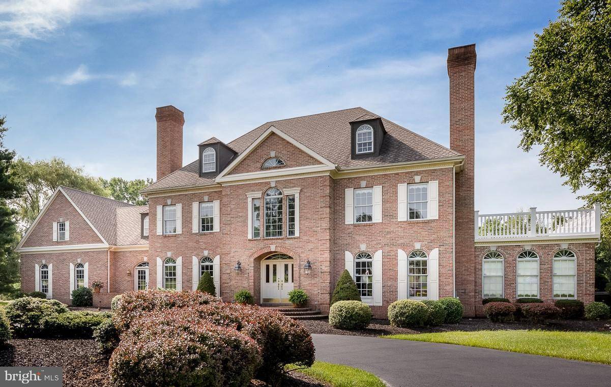 505 WHEATFIELD LN, Newtown, PA 18940