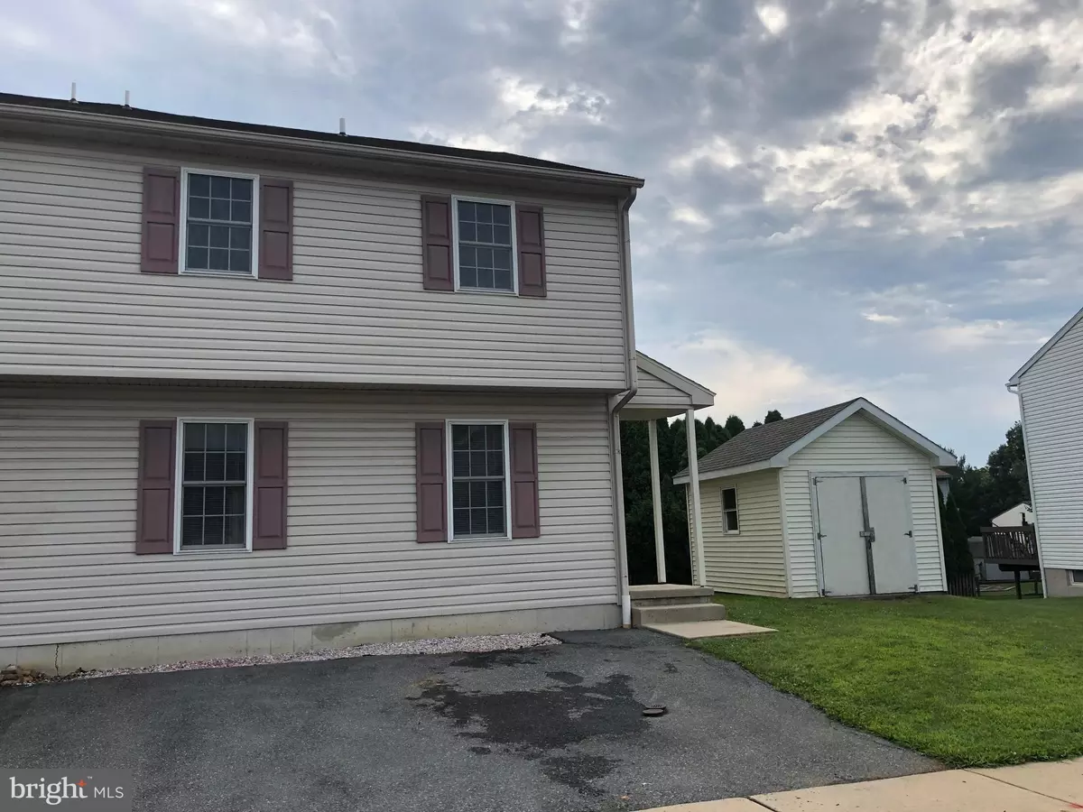 Fleetwood, PA 19522,212 EVERGREEN LN