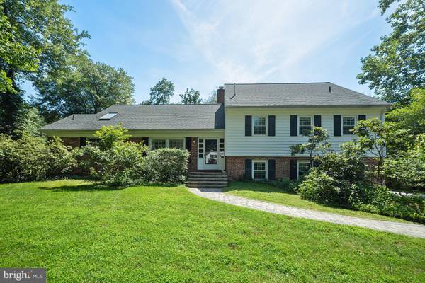 476 SCHOOL HOUSE LN, Devon, PA 19333