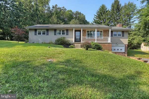 98 BUNKER HILL RD, New Cumberland, PA 17070