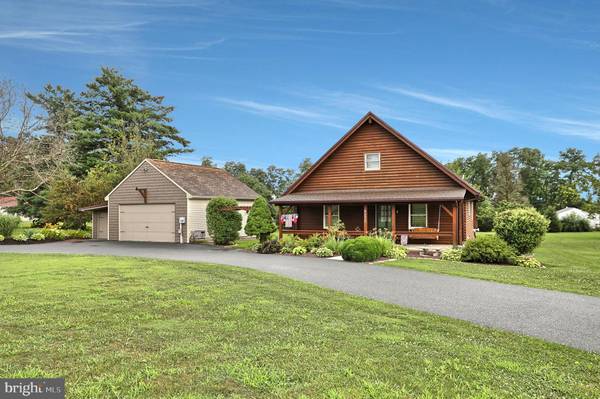 4070 SHANAMANTOWN RD, Annville, PA 17003