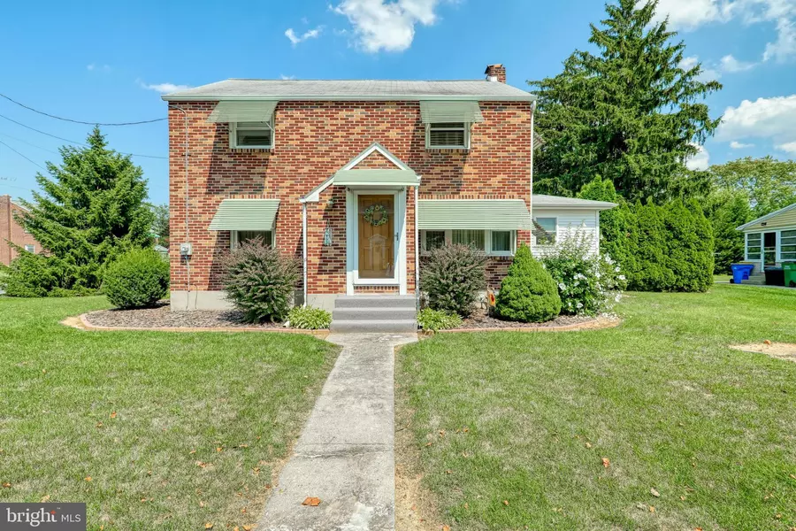 2669 CLEAR SPRINGS BLVD, York, PA 17406