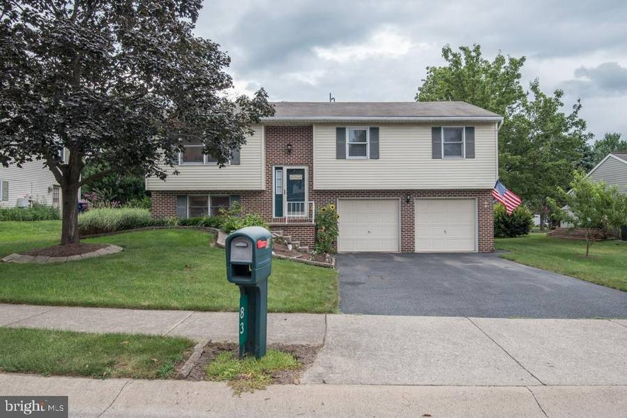 83 APRICOT AVE, Leola, PA 17540