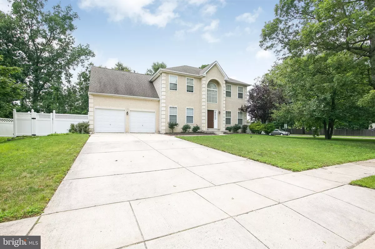 Sicklerville, NJ 08081,2 GATEHOUSE CT