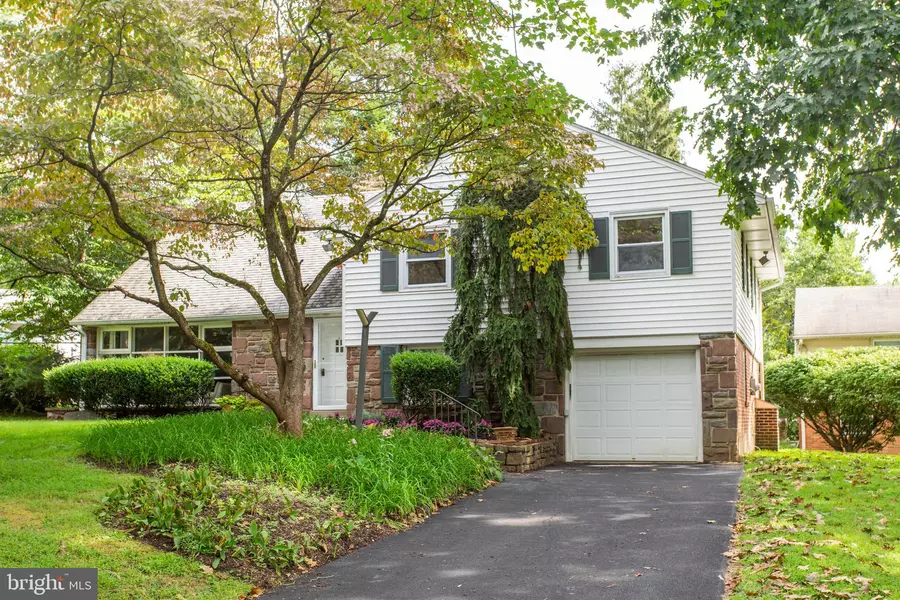 115 HARVEST CIR, Bala Cynwyd, PA 19004