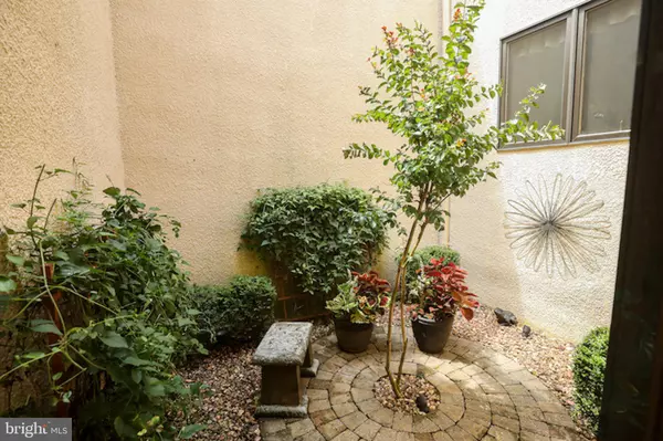 Princeton, NJ 08540,333 SAYRE DR