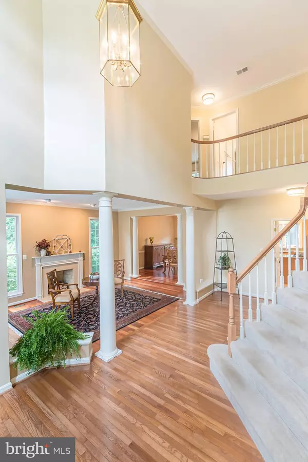 Springfield, VA 22153,8156 RIDGE CREEK WAY