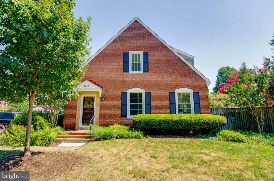 3023 S BUCHANAN ST, Arlington, VA 22206