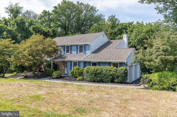 1 BEECHVIEW DR, Newtown Square, PA 19073