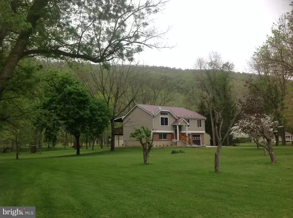 Moorefield, WV 26836,366 YUKON DR