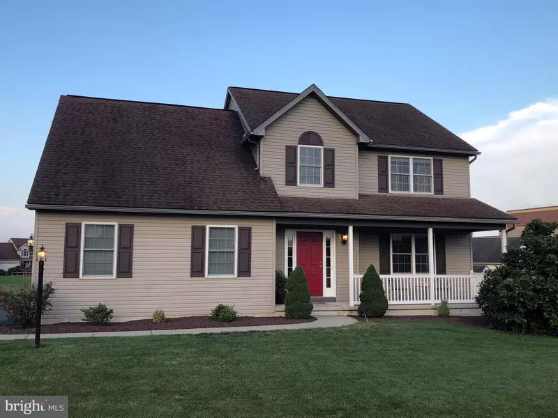 23 CIRCLE DR, Fredericksburg, PA 17026