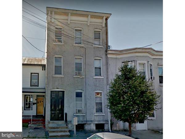 211 EMORY AVE, Trenton, NJ 08611