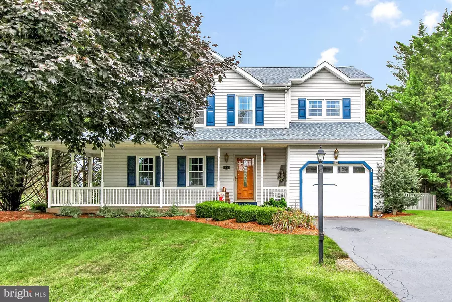 94 SMOKEBOX CIR, Stewartstown, PA 17363