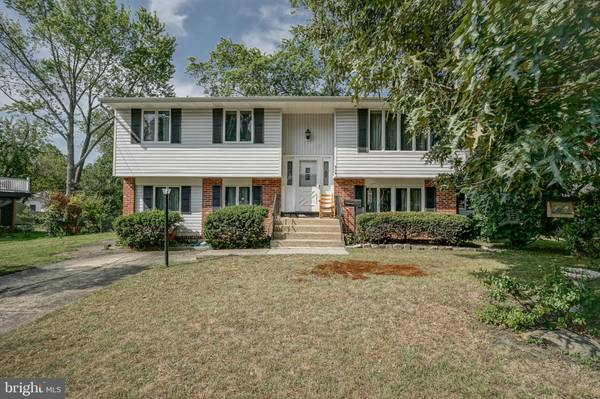 904 CEDAR AVE, Pitman, NJ 08071