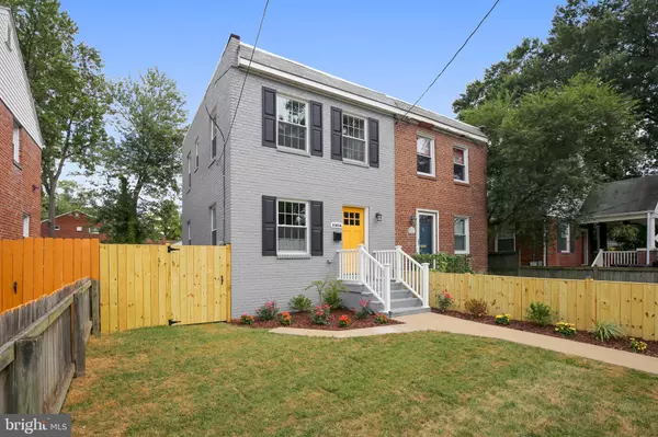 2303-A BURKE AVE, Alexandria, VA 22301