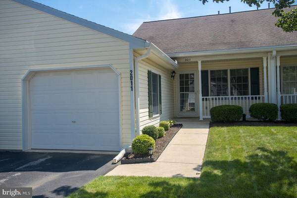 2011 FAVERSHAM WAY, York, PA 17402