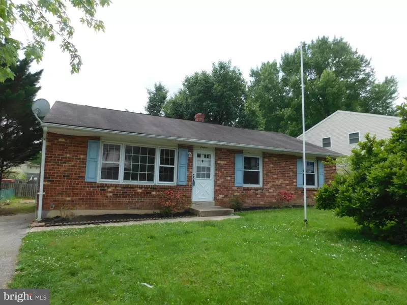 13 YEW RD, Newark, DE 19702